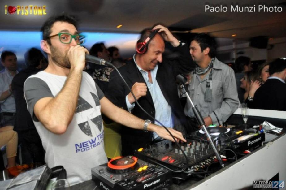 Brindisi a gog� per il B-Day del Capitano al Theatr�
