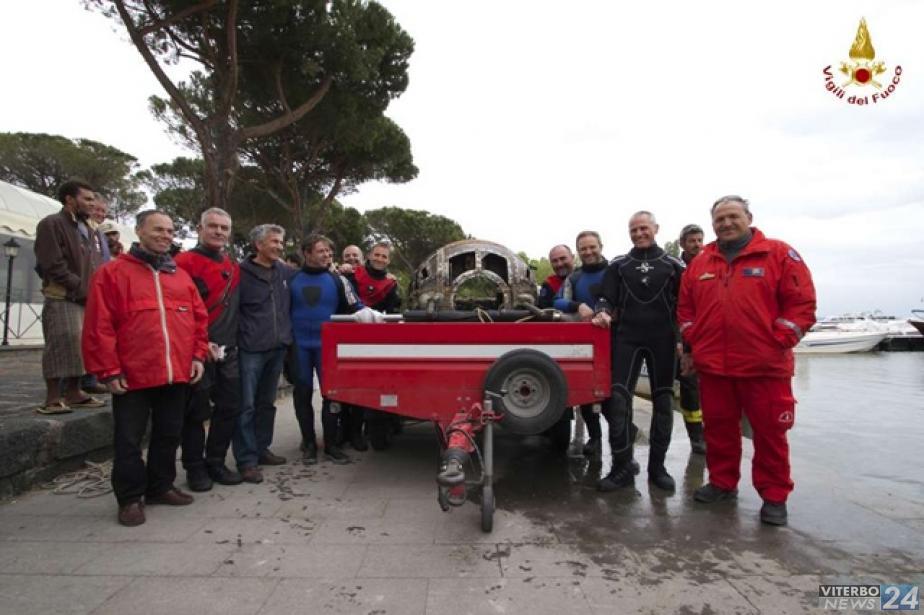 Lago di Bolsena, recuperata la torretta dell'aereo americano inabissato nel '44